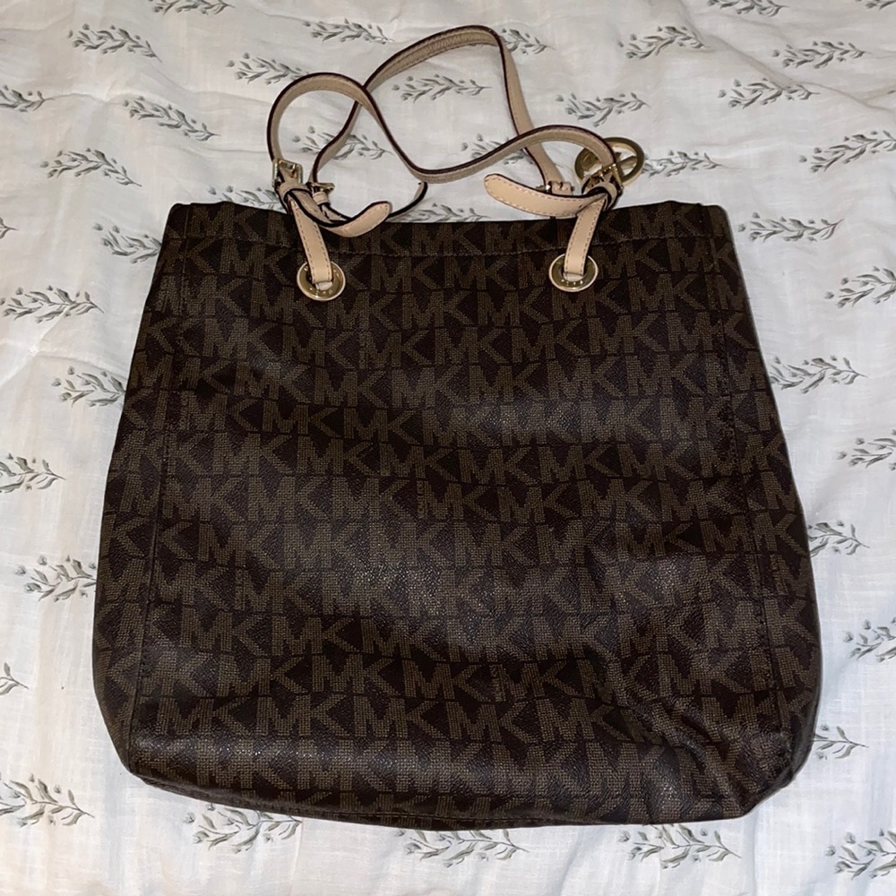 Large Michael kors tote bag